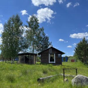 летний домик рыбака
